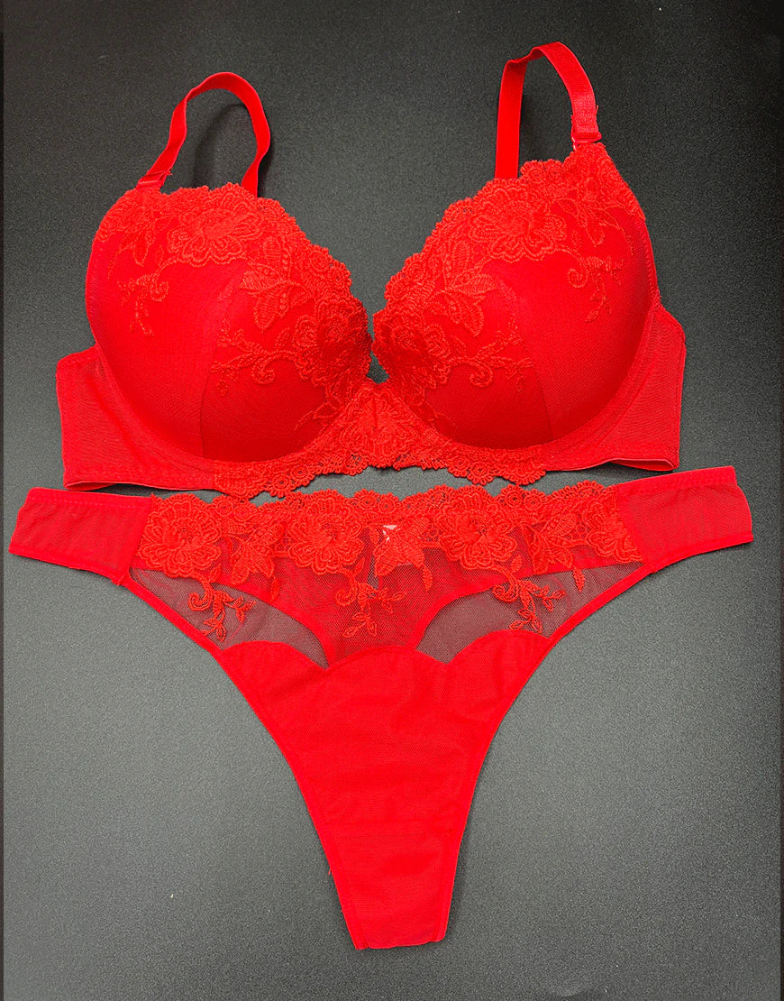 AFIFAH LINGERIE _LIGHTLY PADDED WIRED FANCY BRA WITH MATCHING PANTY-RED